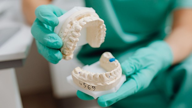 Kansas City Cosmetic Dentist