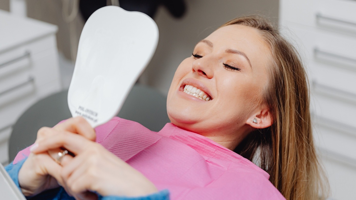 Cosmetic Dentist in Parkville